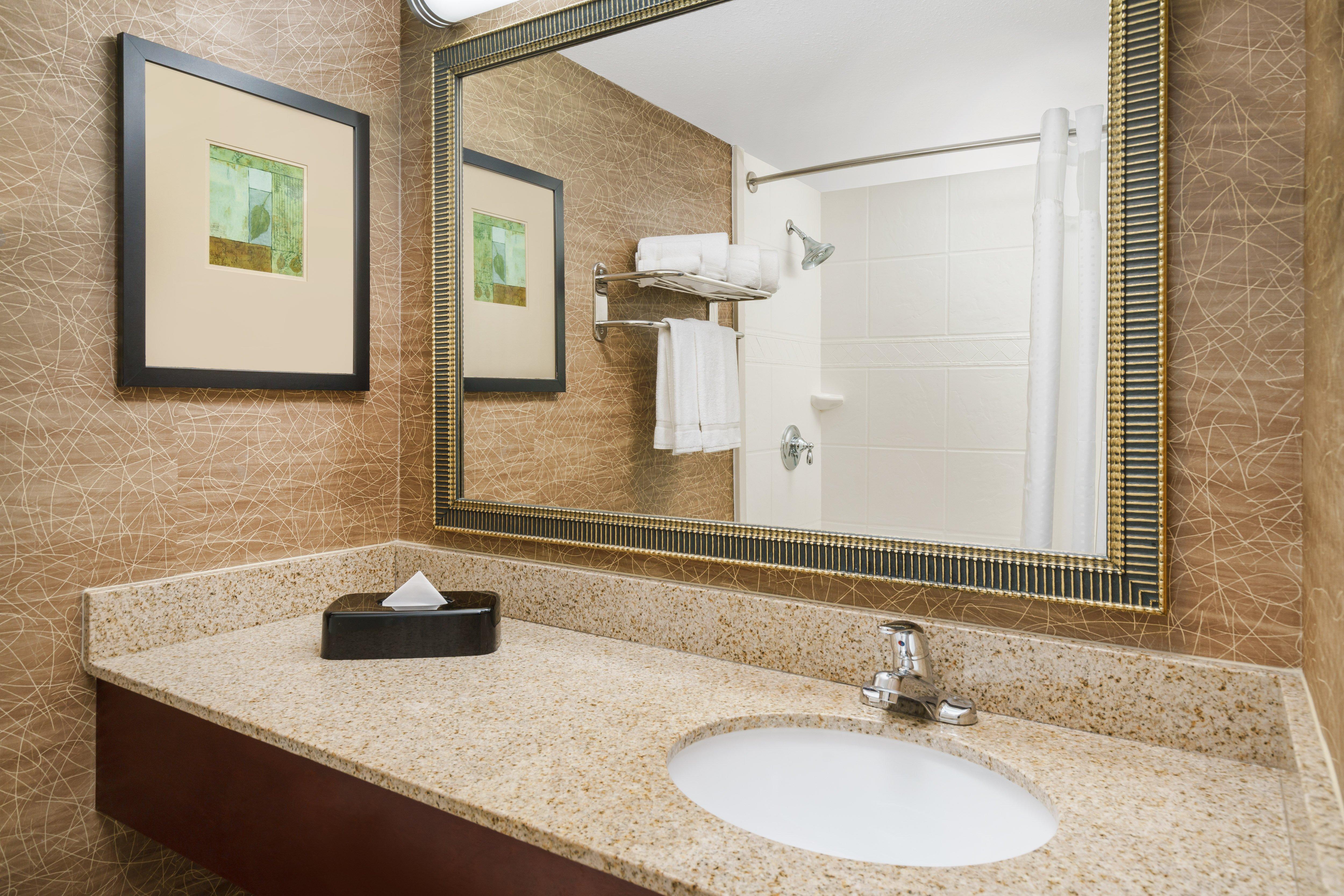 Holiday Inn Express Boston Brockton By Ihg Екстер'єр фото