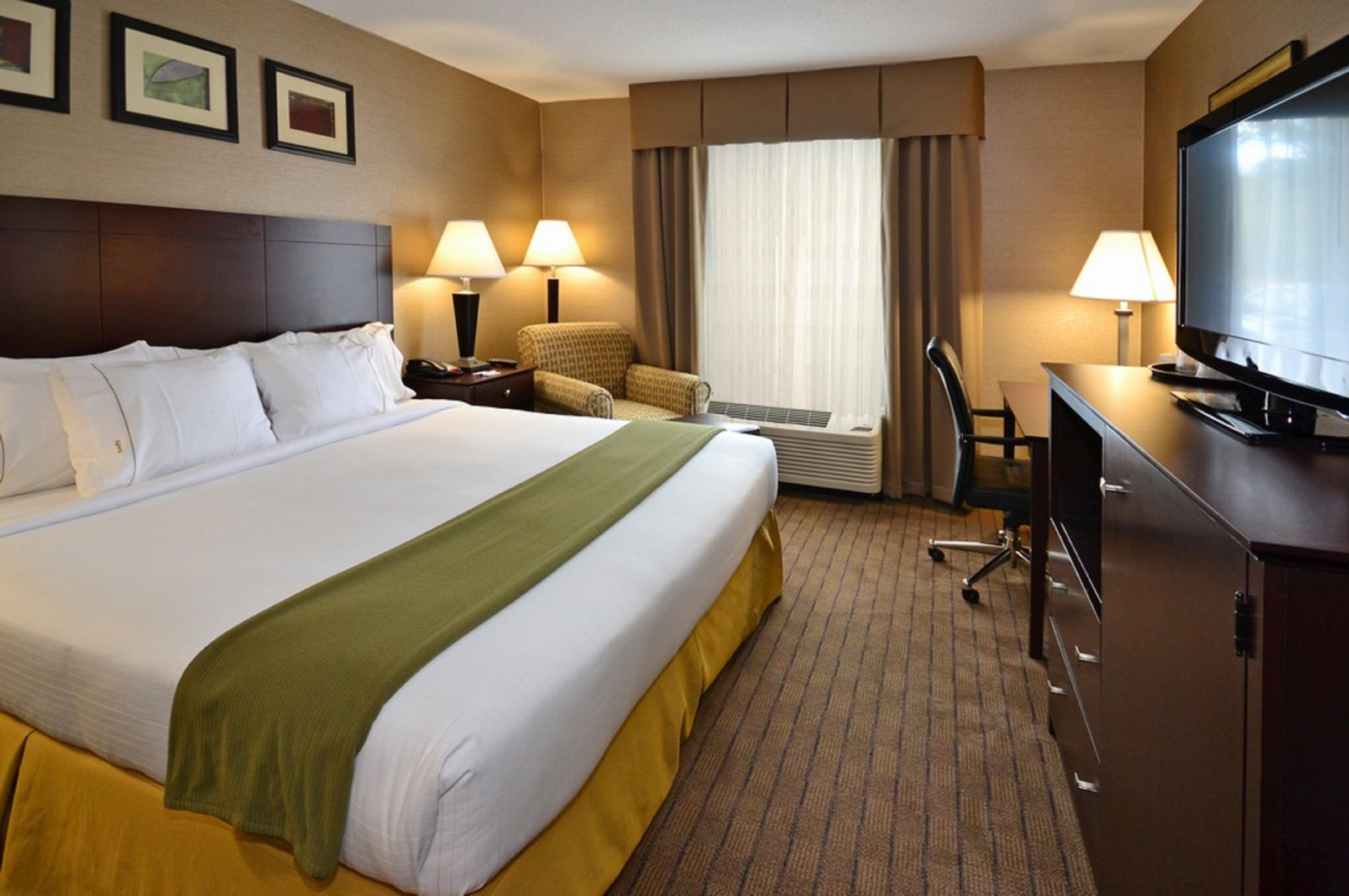 Holiday Inn Express Boston Brockton By Ihg Екстер'єр фото