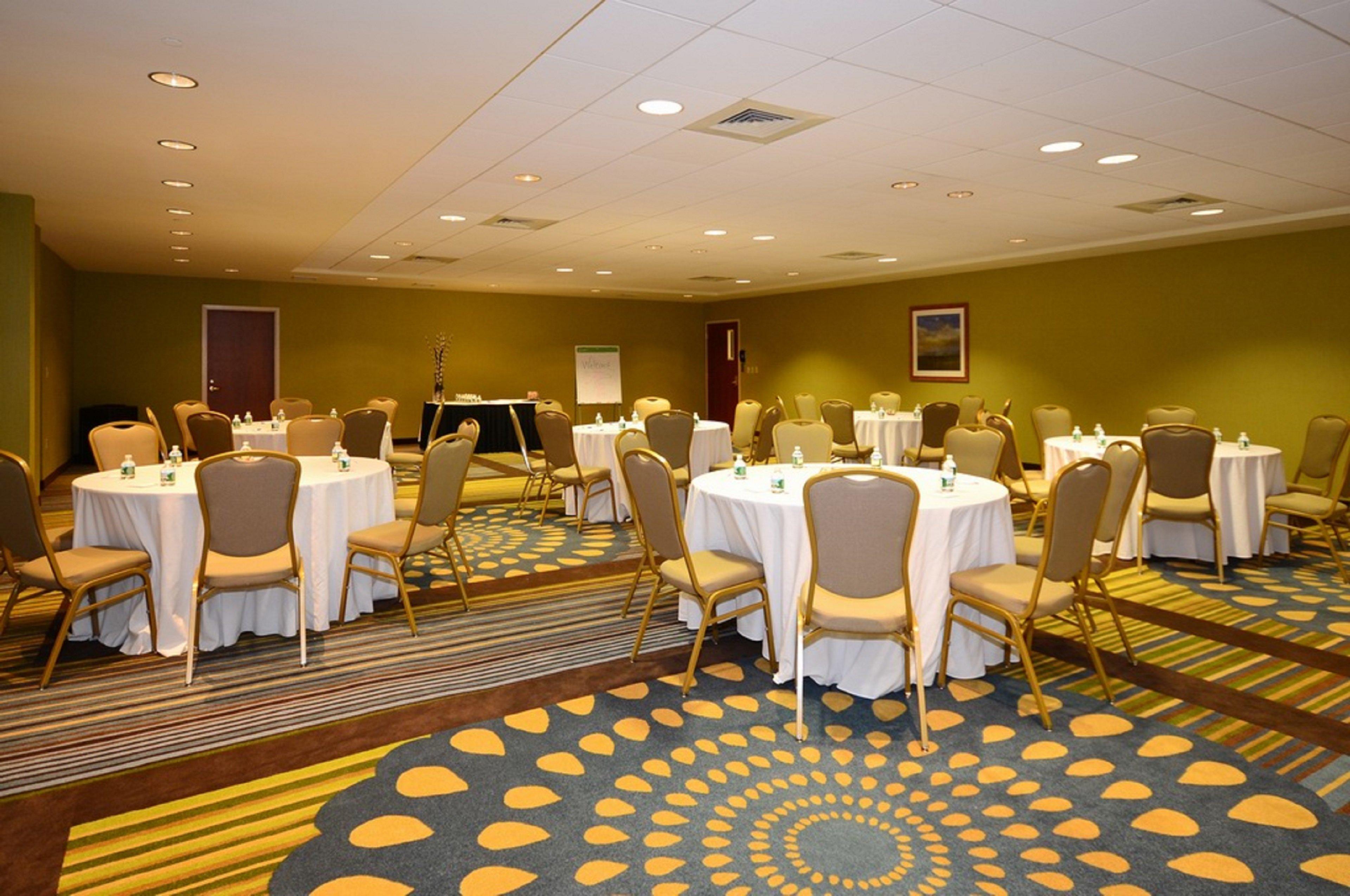 Holiday Inn Express Boston Brockton By Ihg Екстер'єр фото
